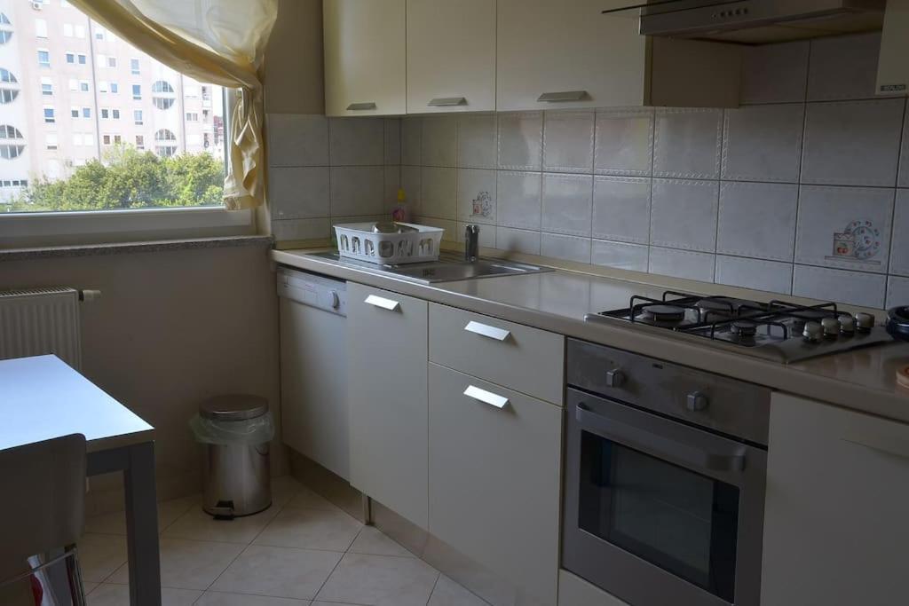 Apartman Ana Pula - Calm, Free Parking, Close To Center מראה חיצוני תמונה